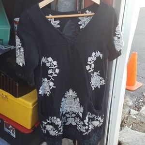 Free people blk blu and white. Dress tunic.